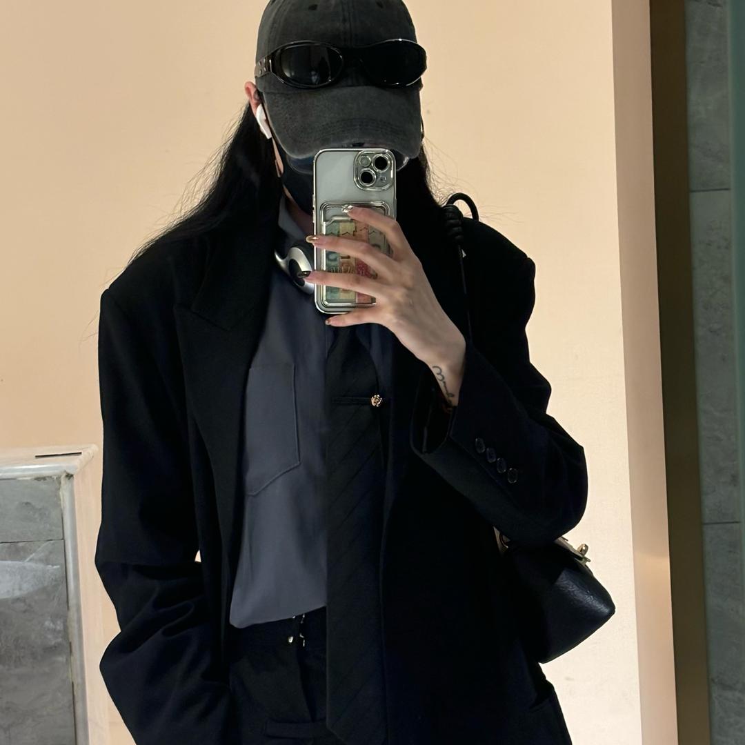 翻脸不认人王女士