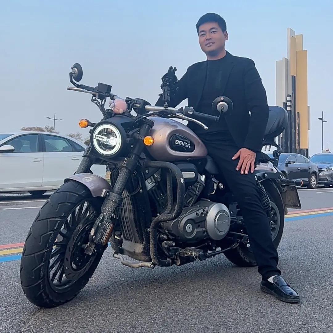 水产中介+小金哥