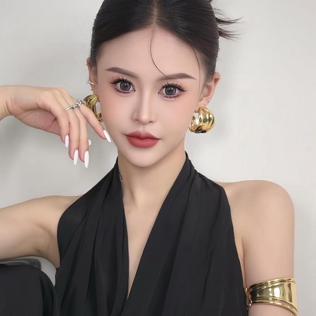 化妆师·琪琪
