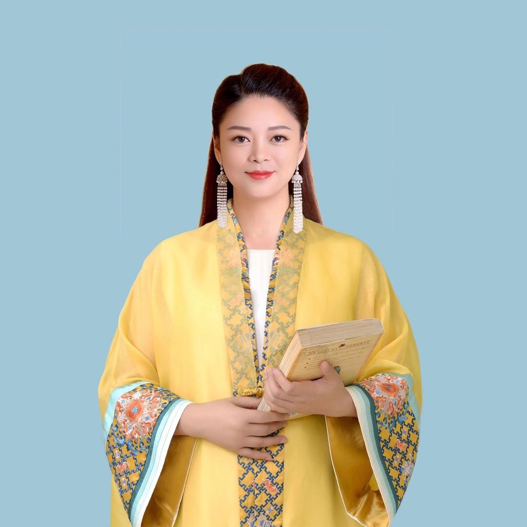 左右逢源（每日分享五行穿衣定律）