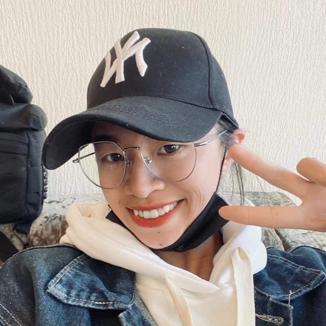李英俊不上班