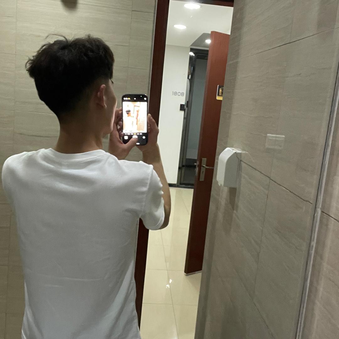 网不红的蛋挞📸