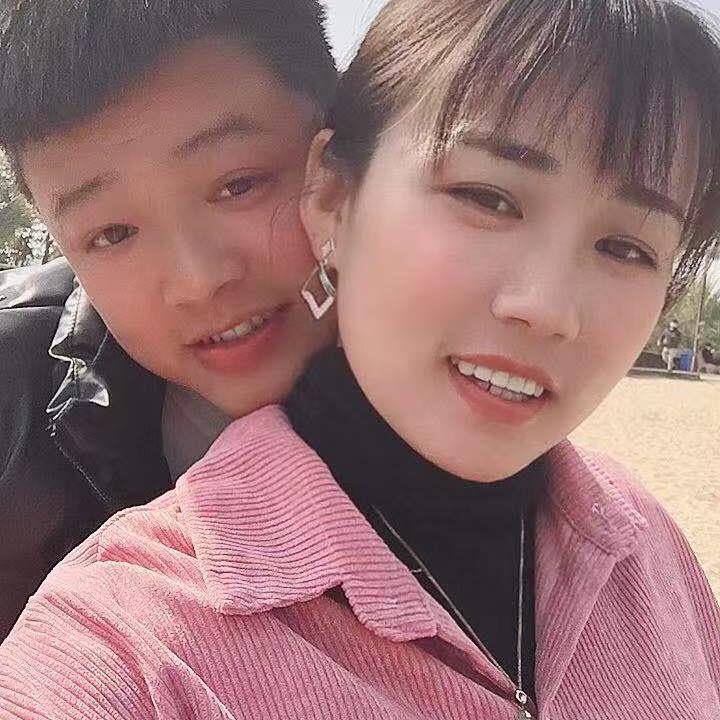带刺的狐狸🦊