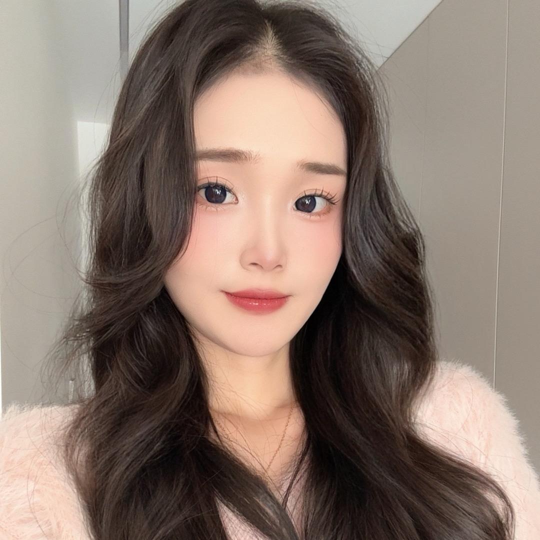 王温柔。