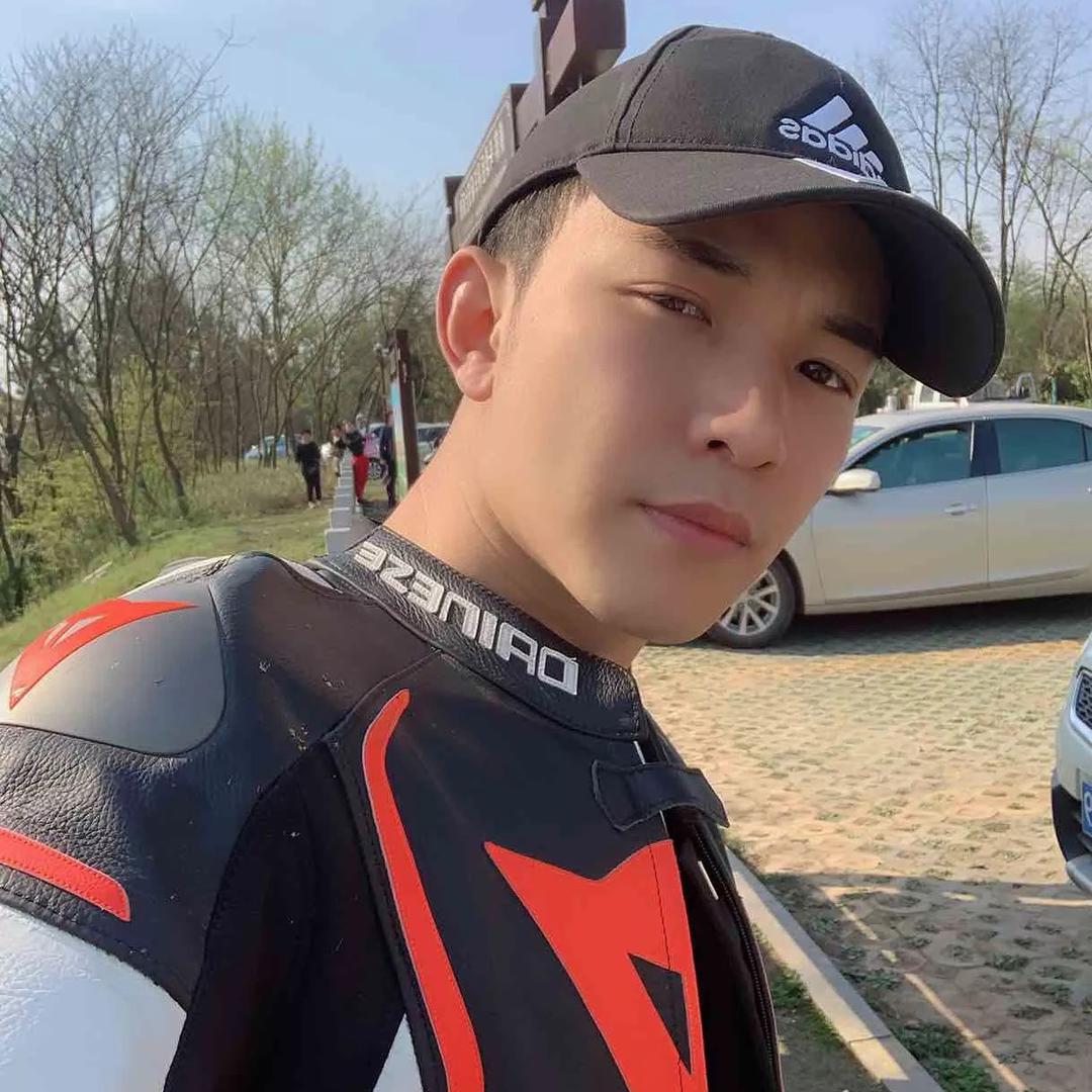 亚飞欧鲤钓-（TNT签约钓手）