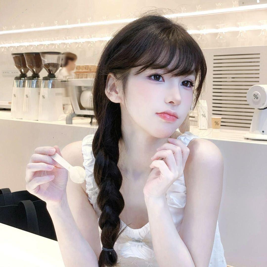 元