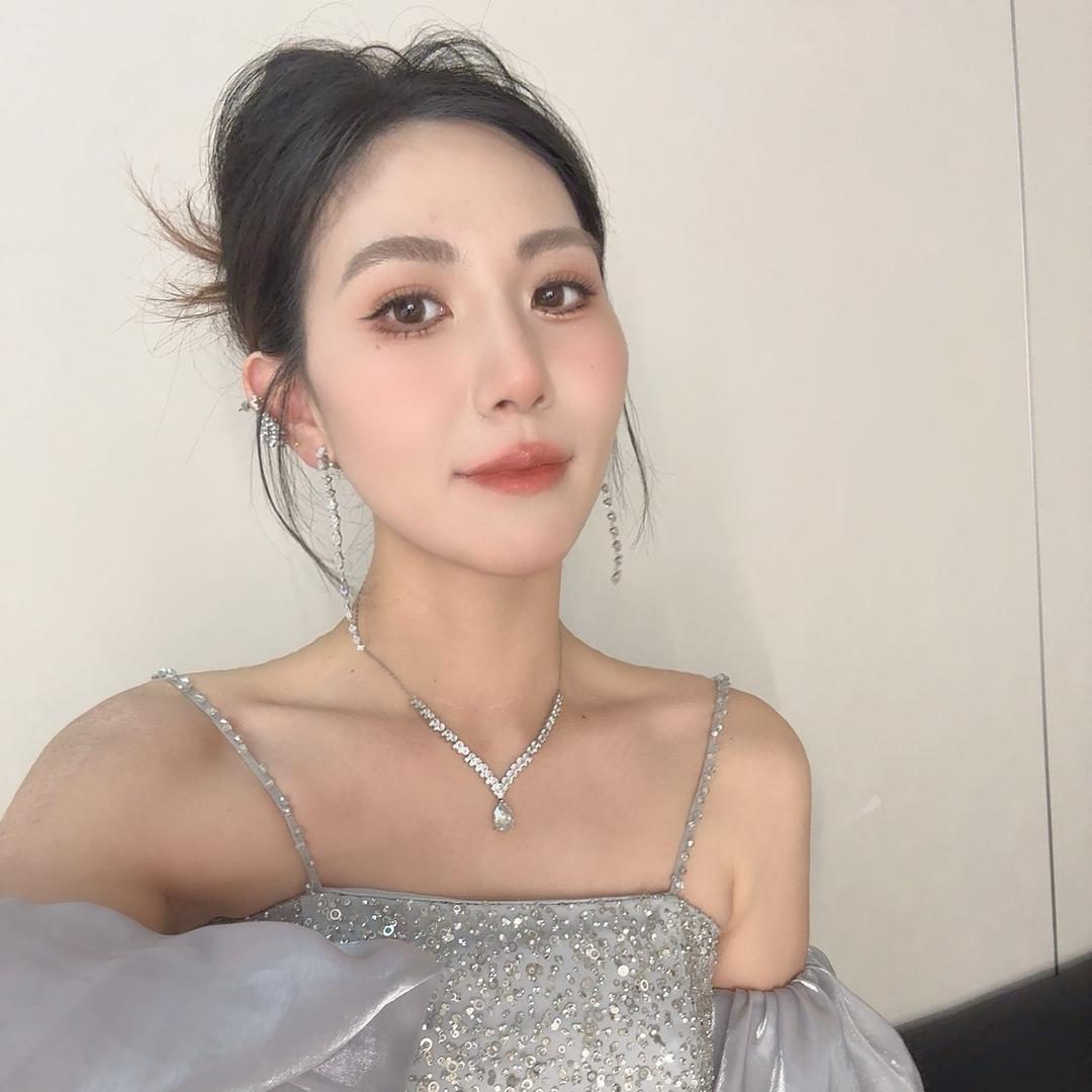 🌈⌇偏执狂的小情绪 ˃̵ᴗ˂̵⸝⸝ ⸝