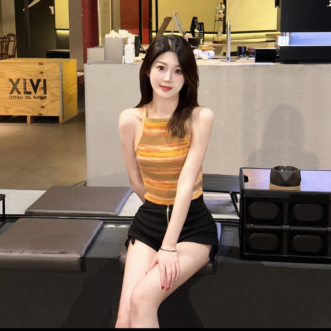 尤理.