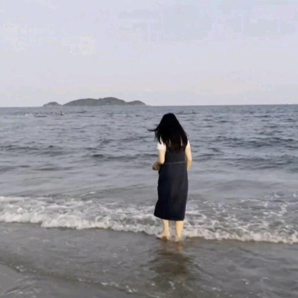 美云.