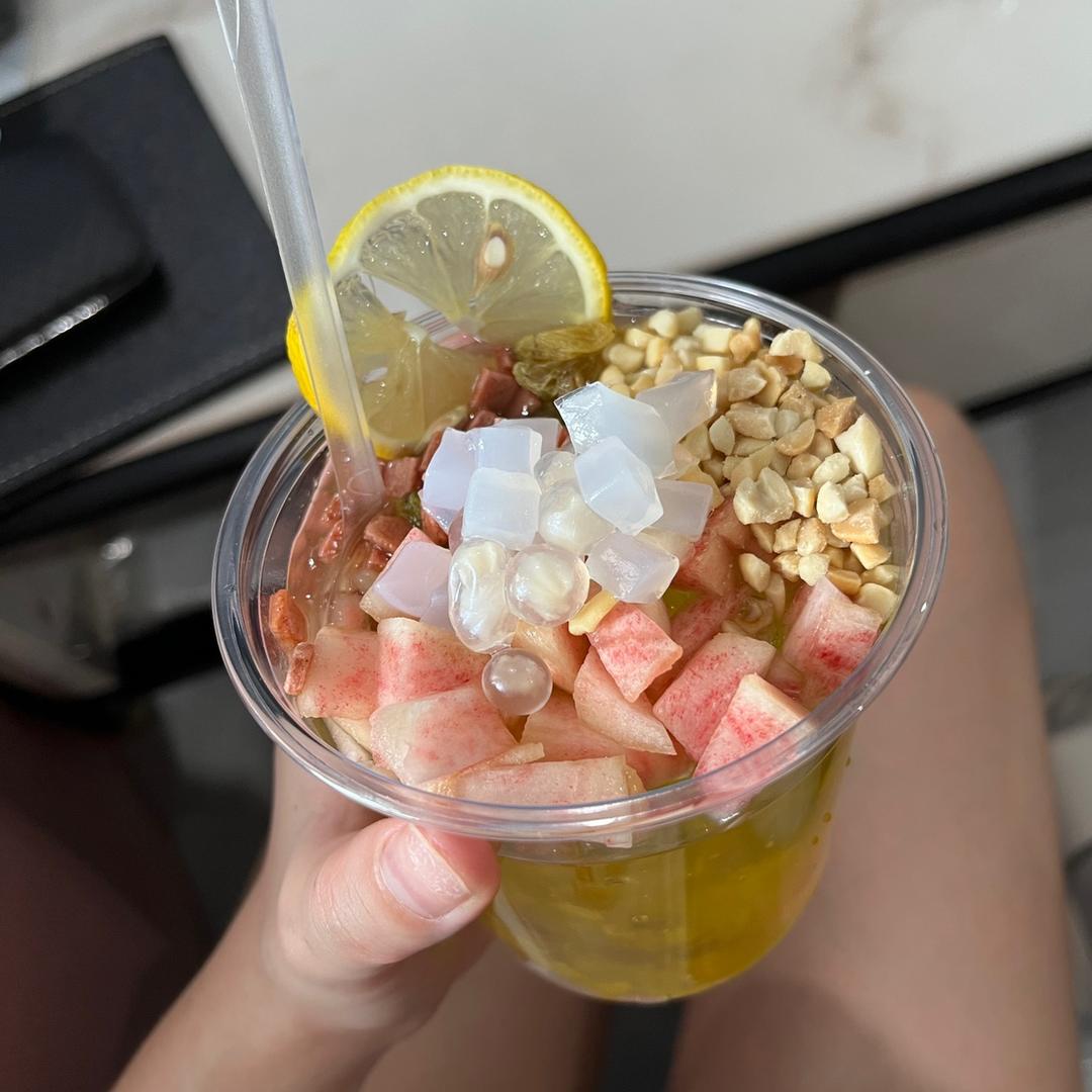 萱萱爱摆摊