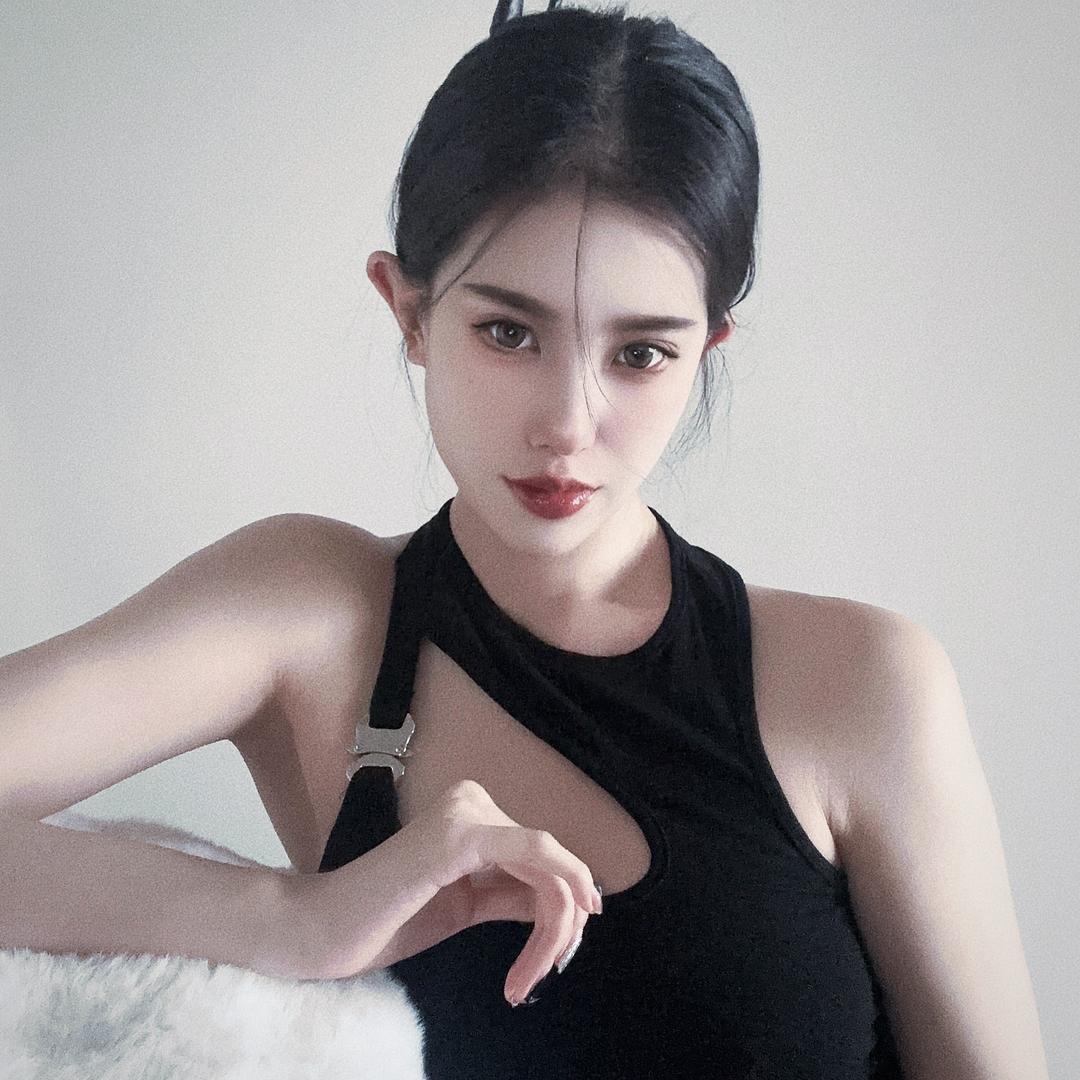 教体育的董老师