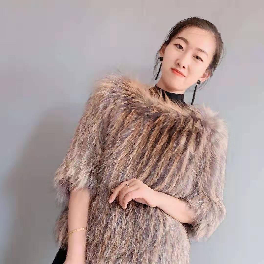 雅思图服装店