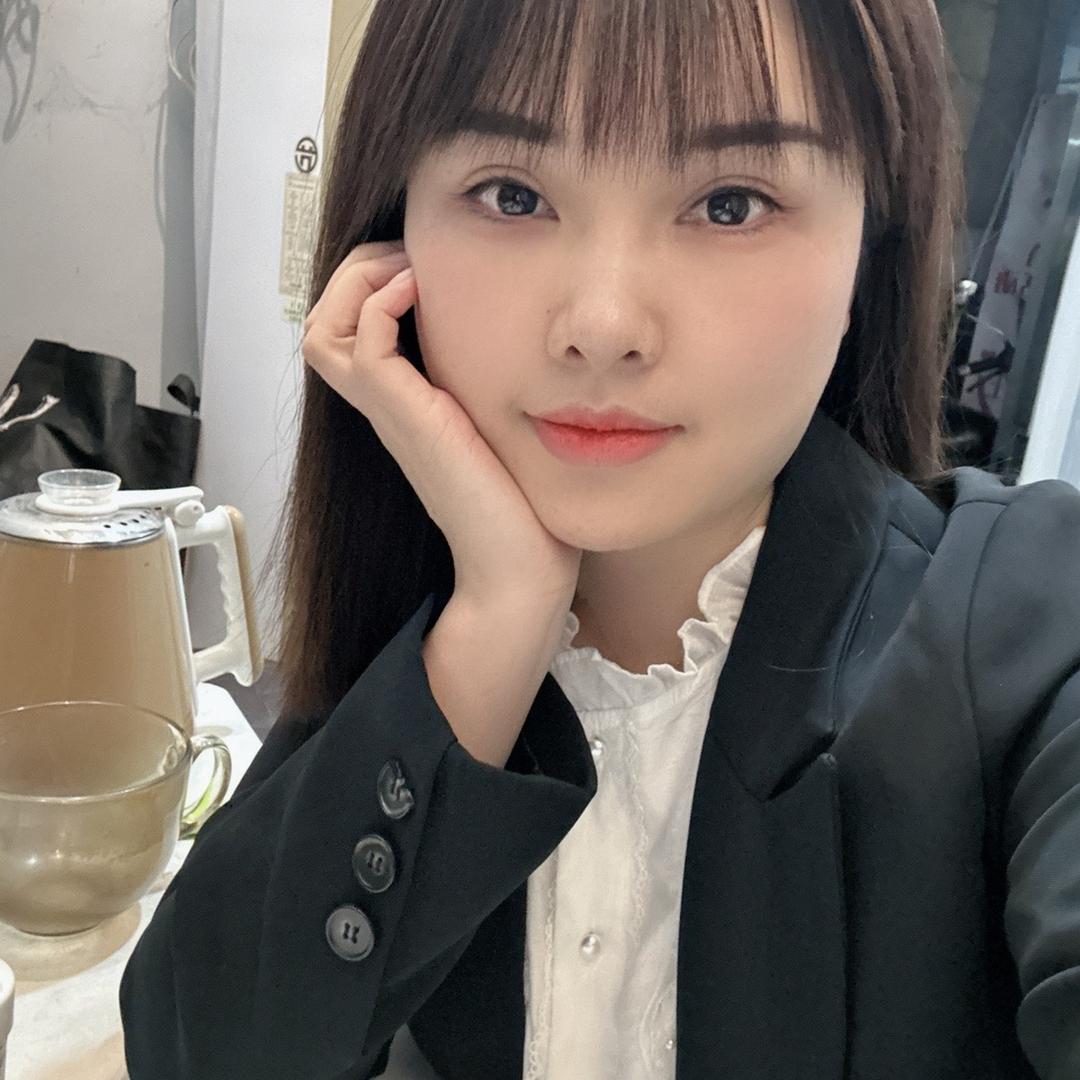 开心🐰🌲