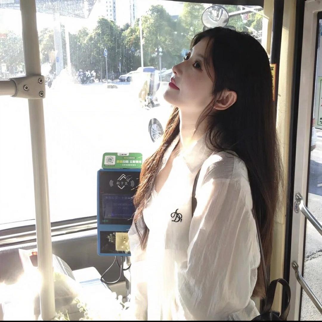 微光季夏