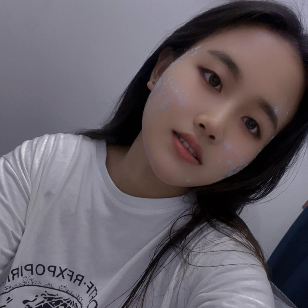 ℘ᝰ√