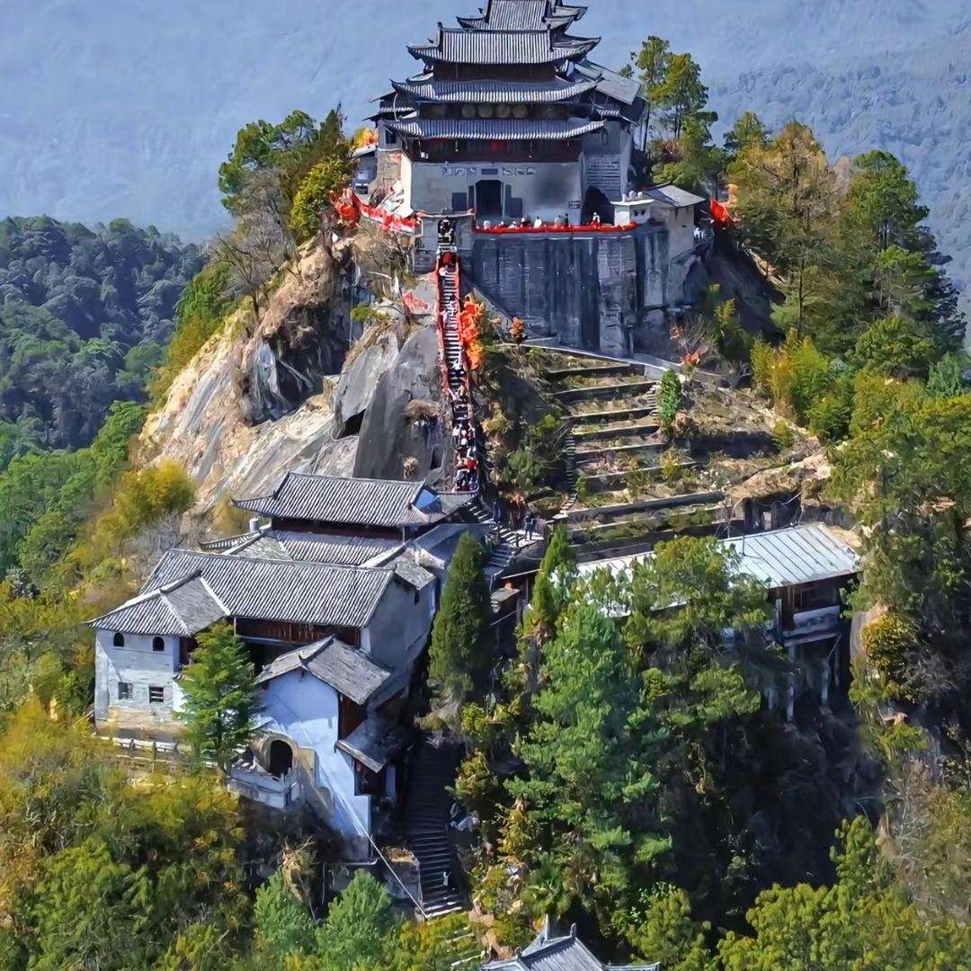 云峰山小姐姐腾冲云巅旅游服务管理有限公司