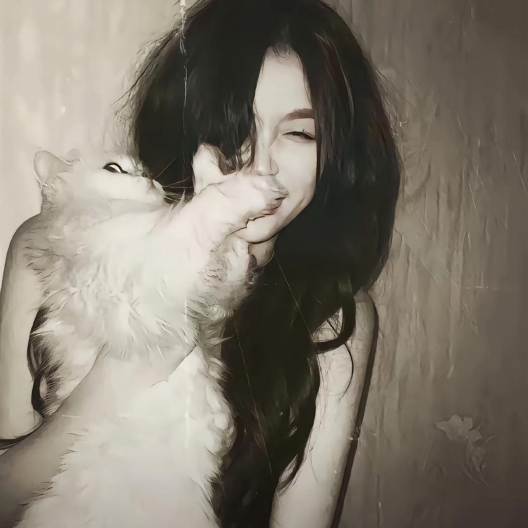 笑同学