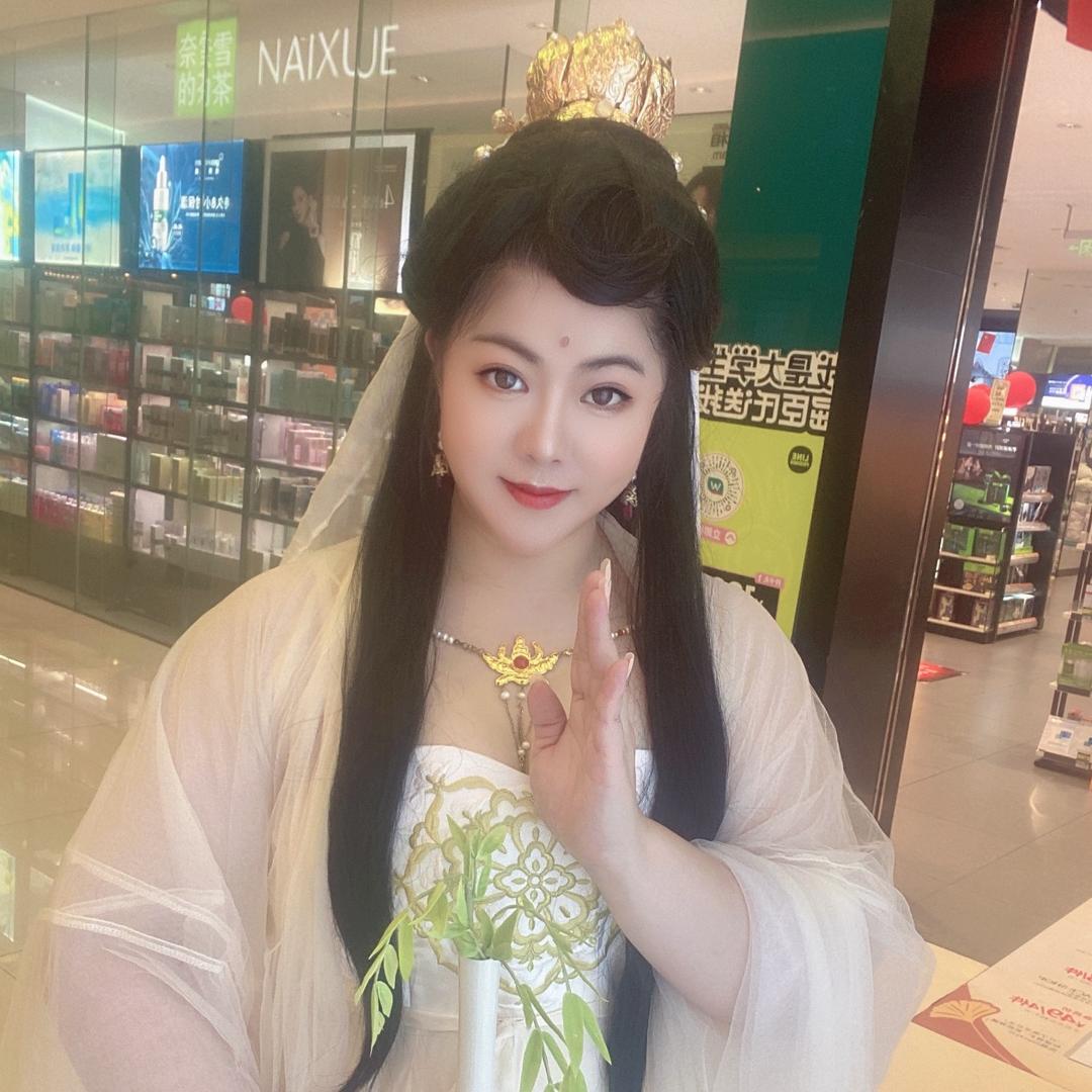 国潮富贵风の兔姐