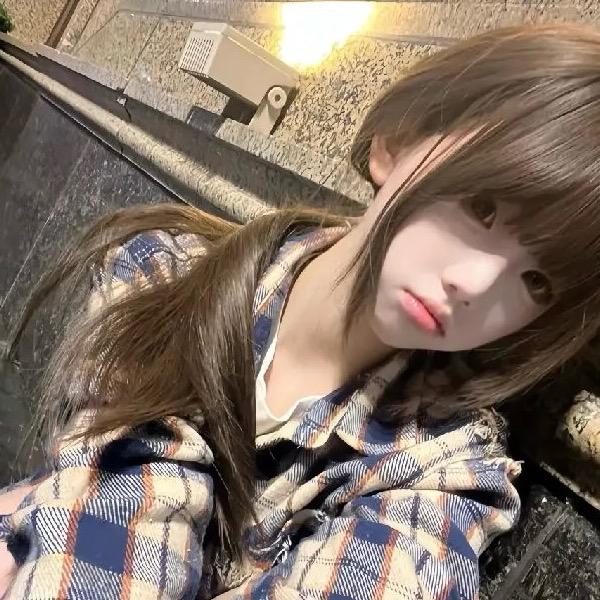 沈溪婉.
