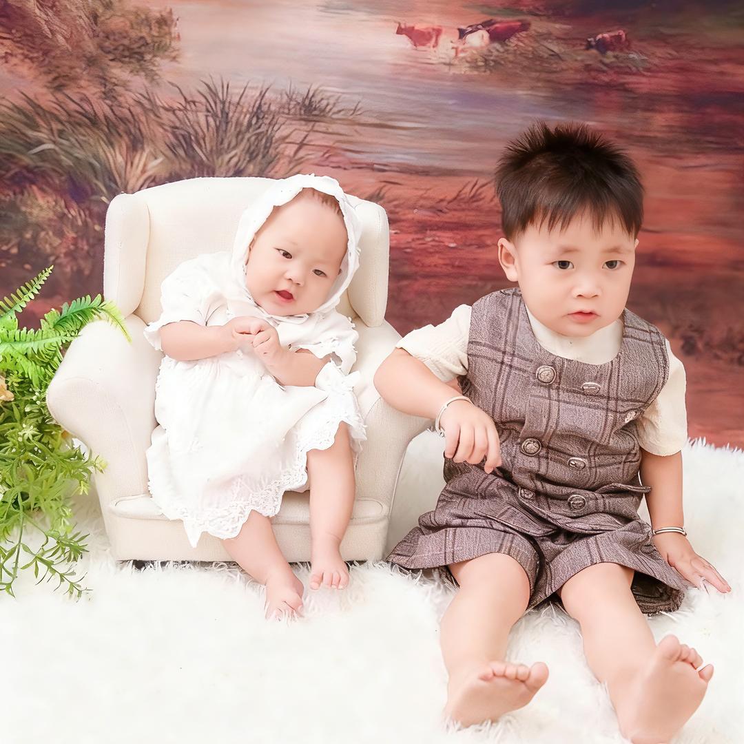 小虎哥和小龙妹