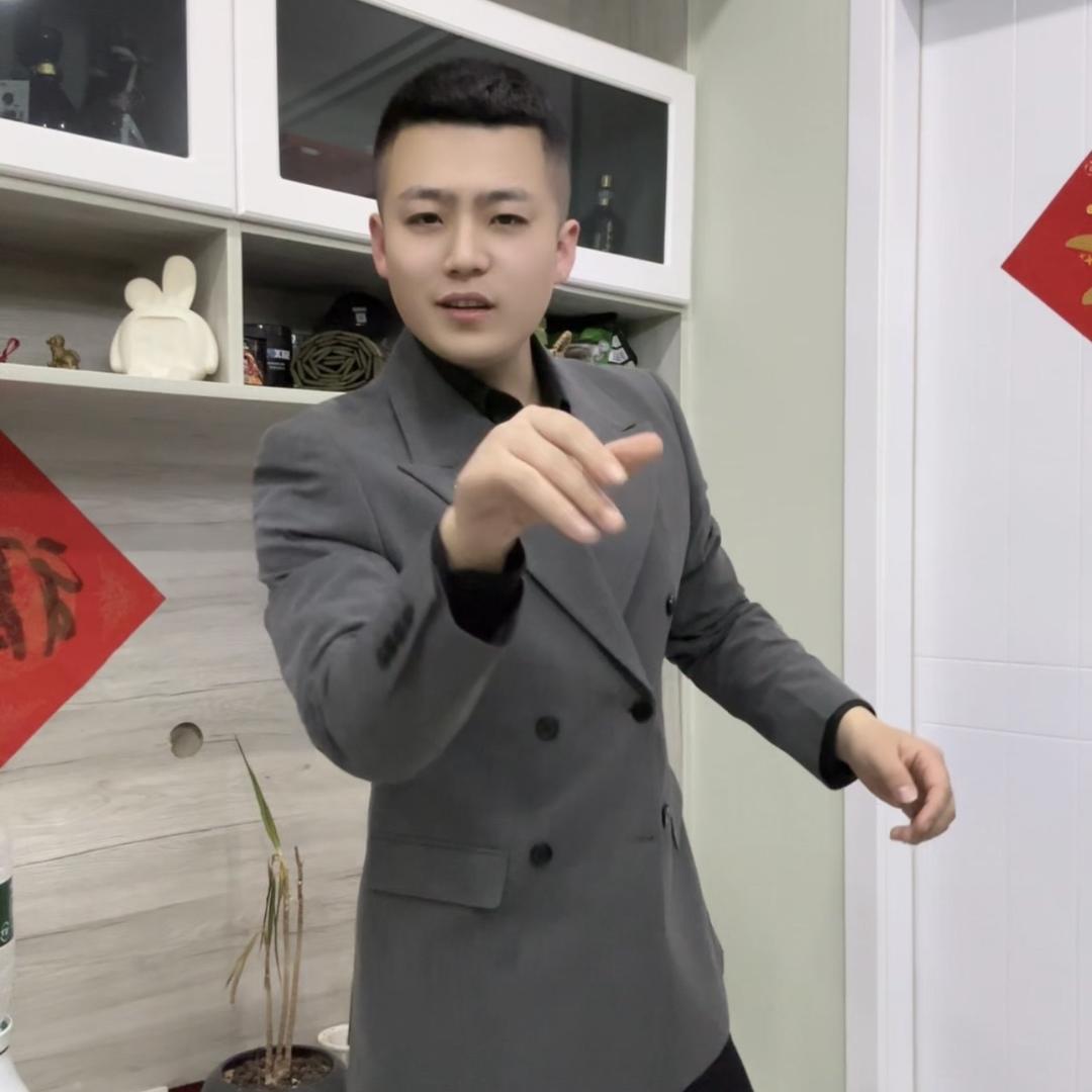 李小宝男装