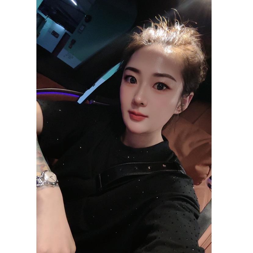 大城｜1986迪赛名品男装 女装店
