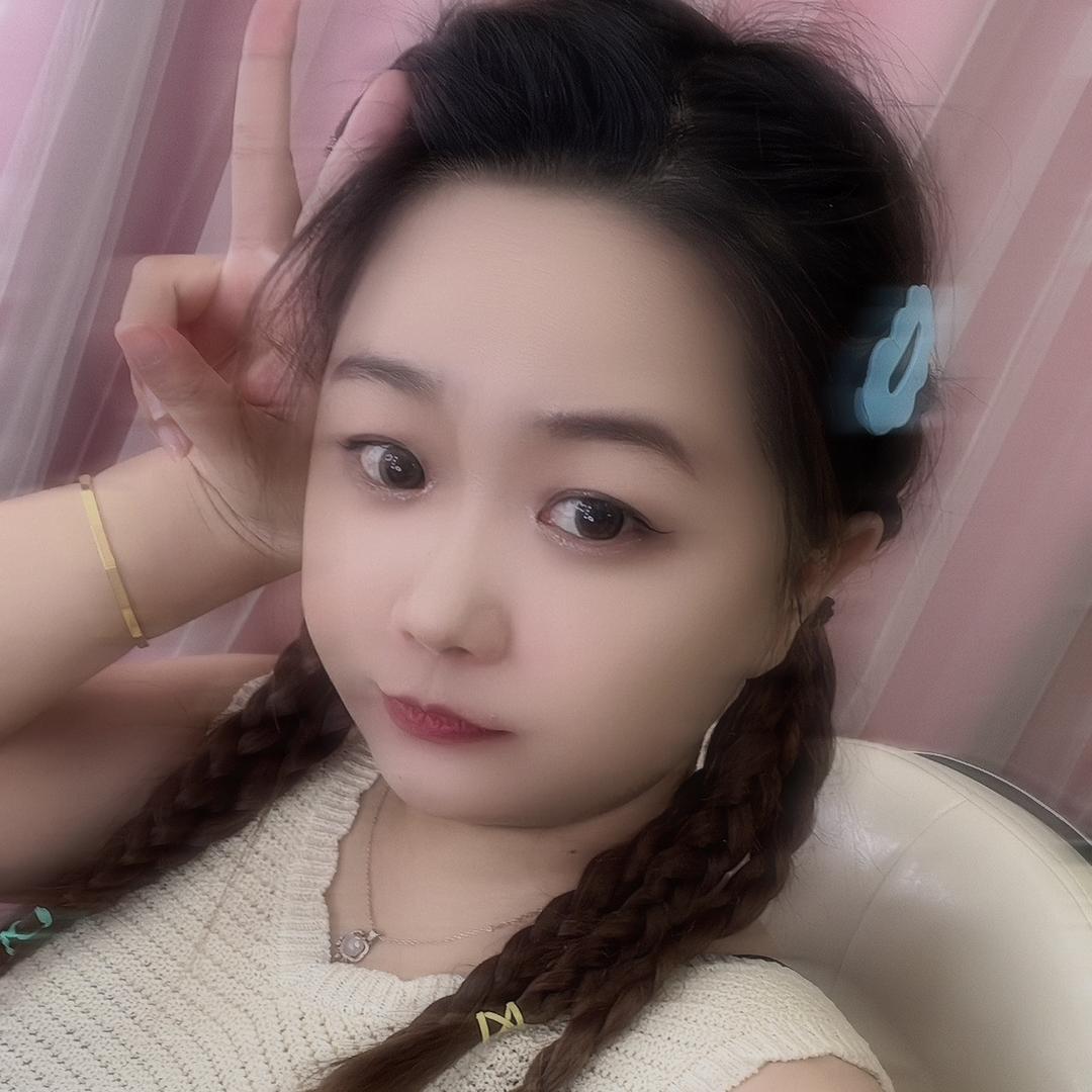 睡不醒的小小甜