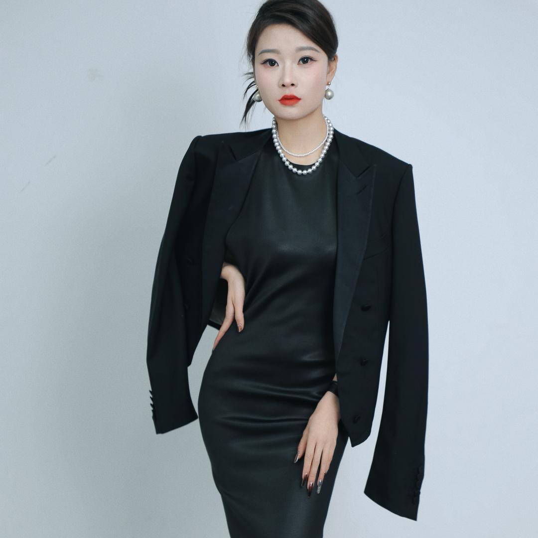 袁芳形象美学