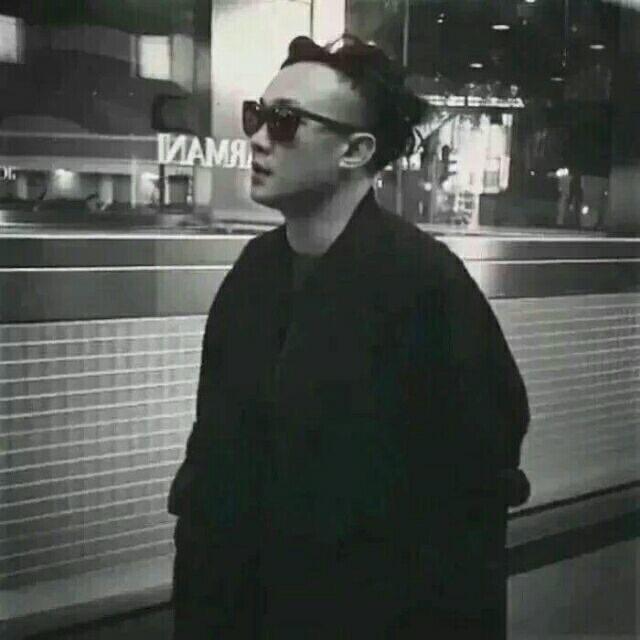 吕百万
