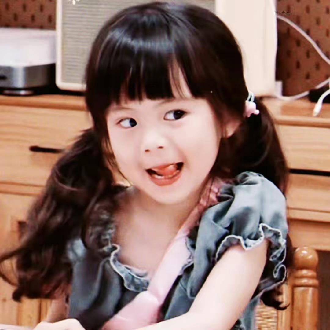 夹心小饼干
