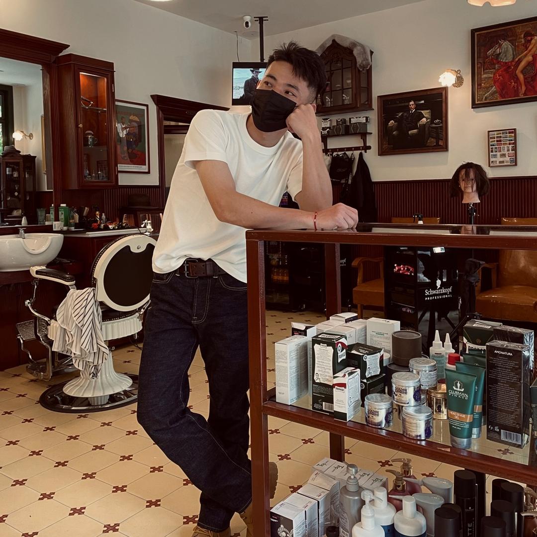 零壹男士理发馆