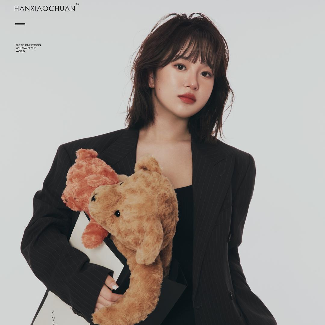 王大漂亮.（卖草莓的小女孩）