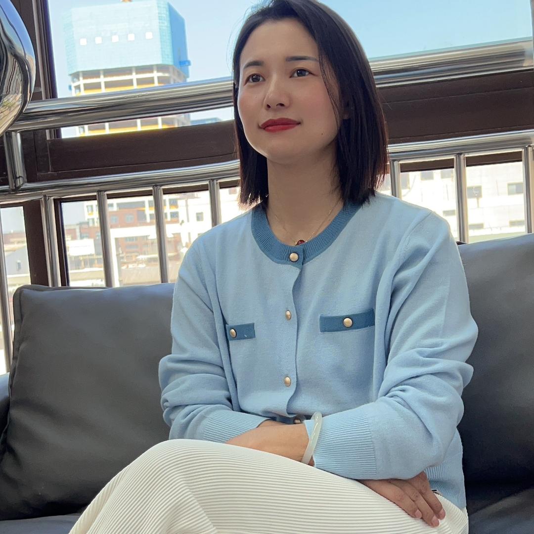 嫦娥姐姐服装经营部