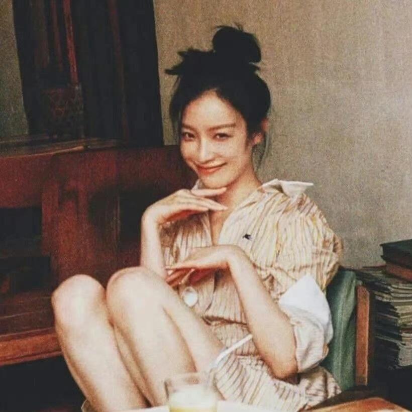 叶相嫩（约拍📸）