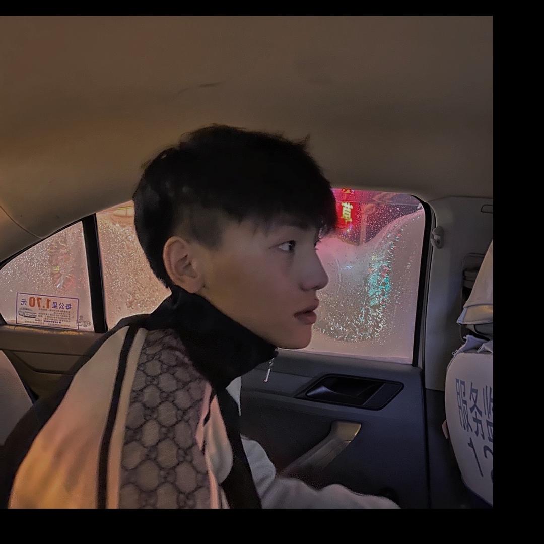 谁也不爱的人机0105