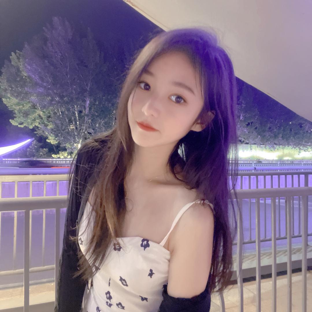 魏小菲