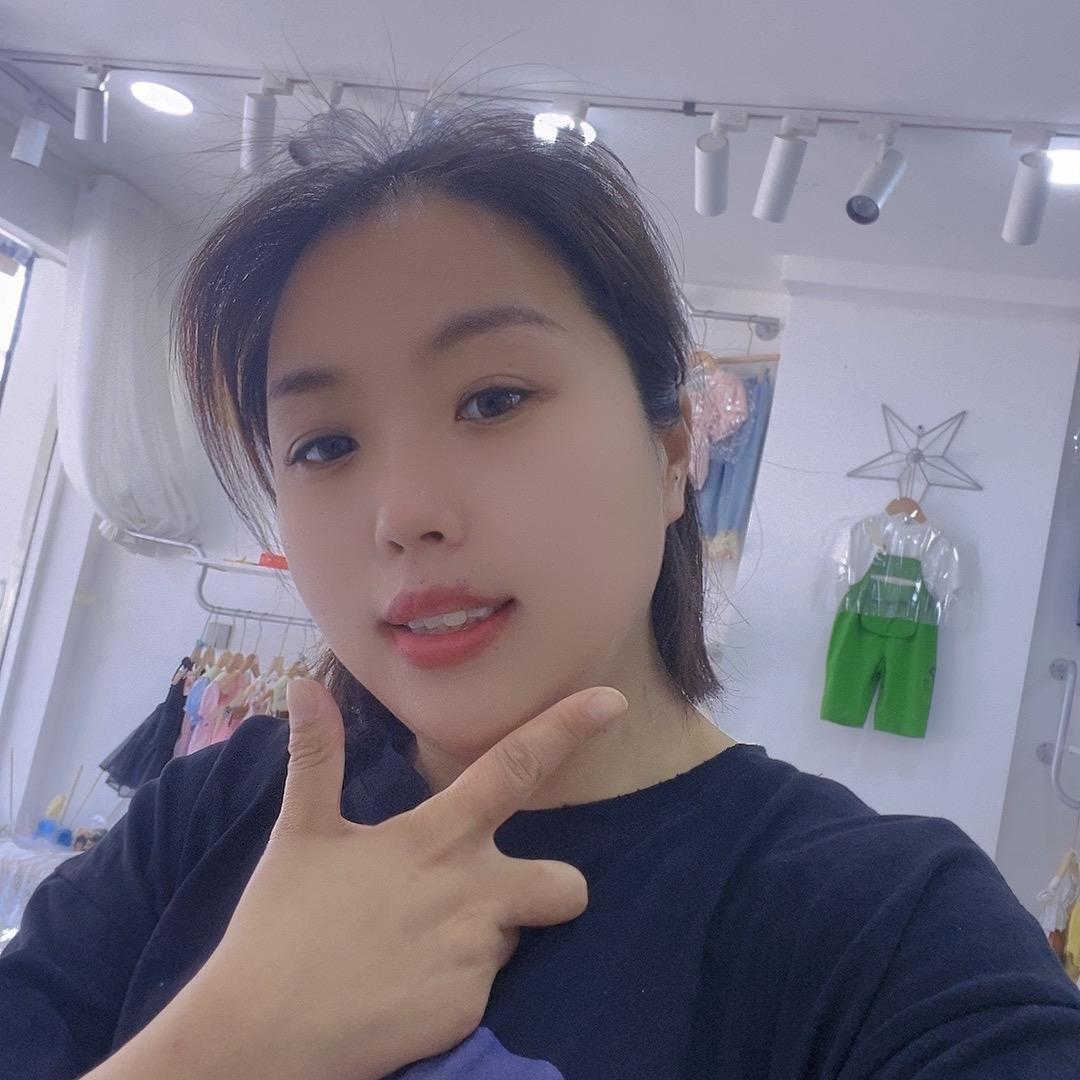 泗县鲨鲨舫童装店