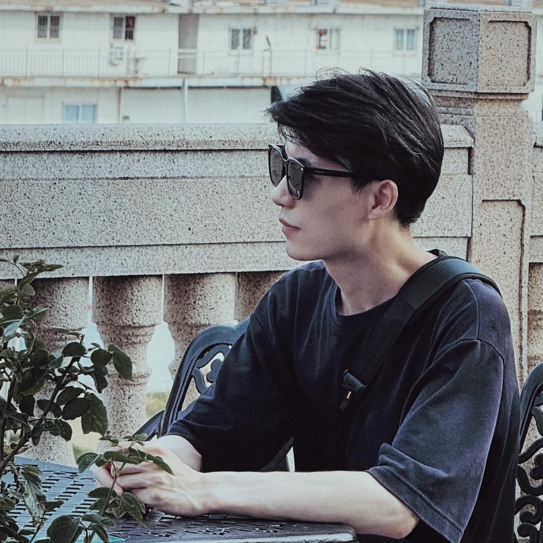 一角EJO