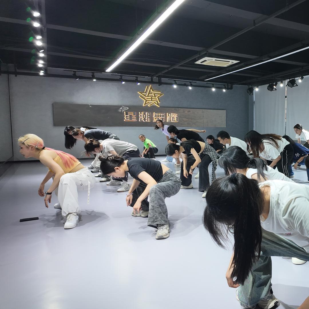 抚州星潮舞蹈（万象店｜翰林店）