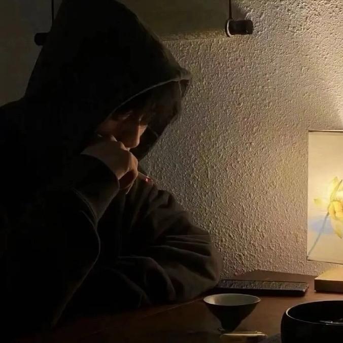 从深渊爬向光明