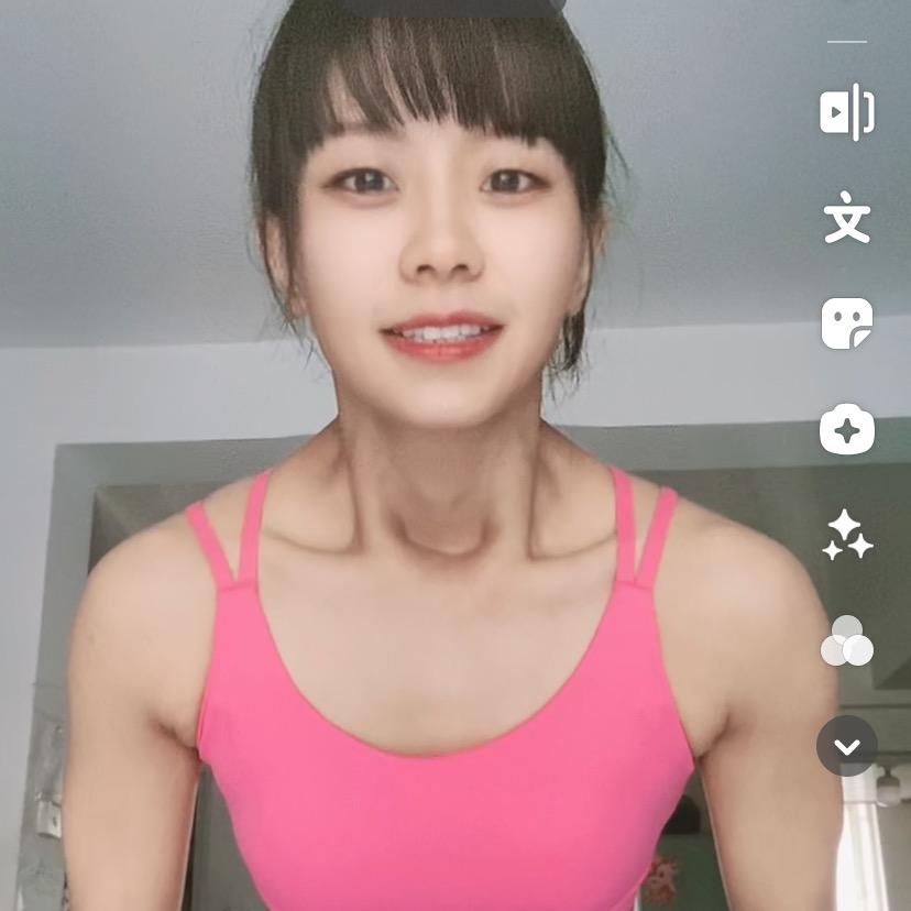 小麦色敏敏(呼吸练马甲线)