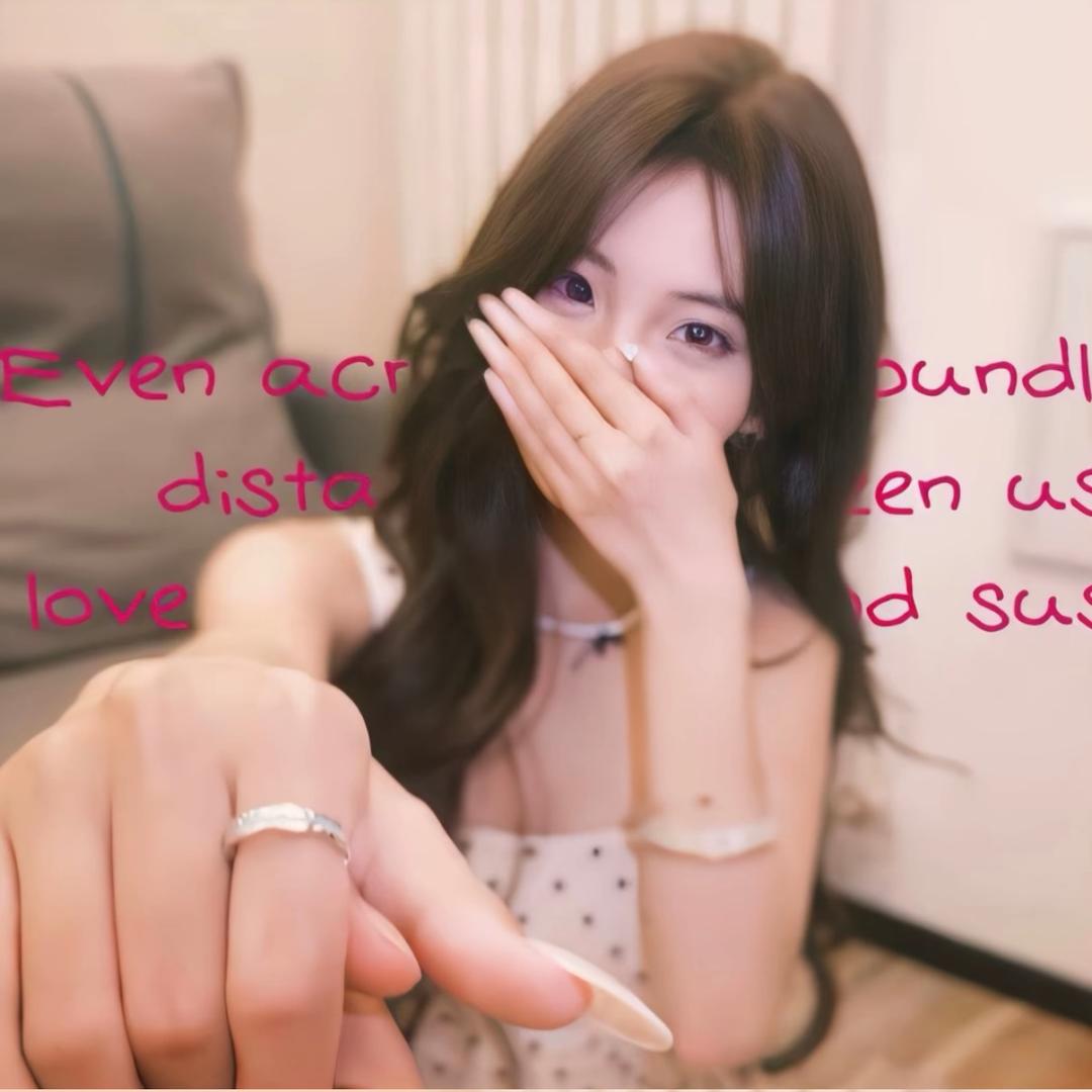 小 苗.