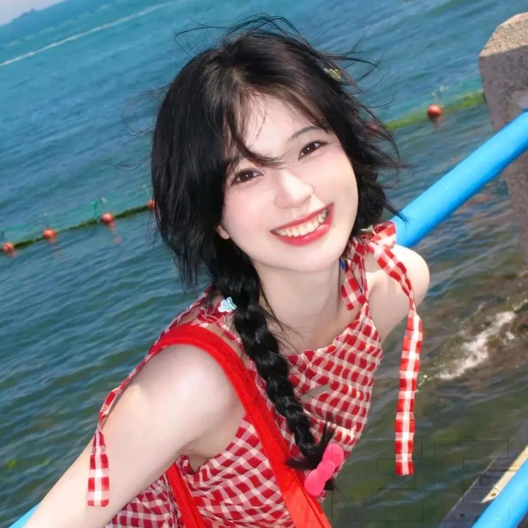 小鹿爱吃芋圆✨