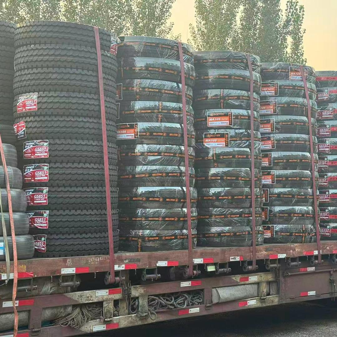 卖轮胎的大憨憨