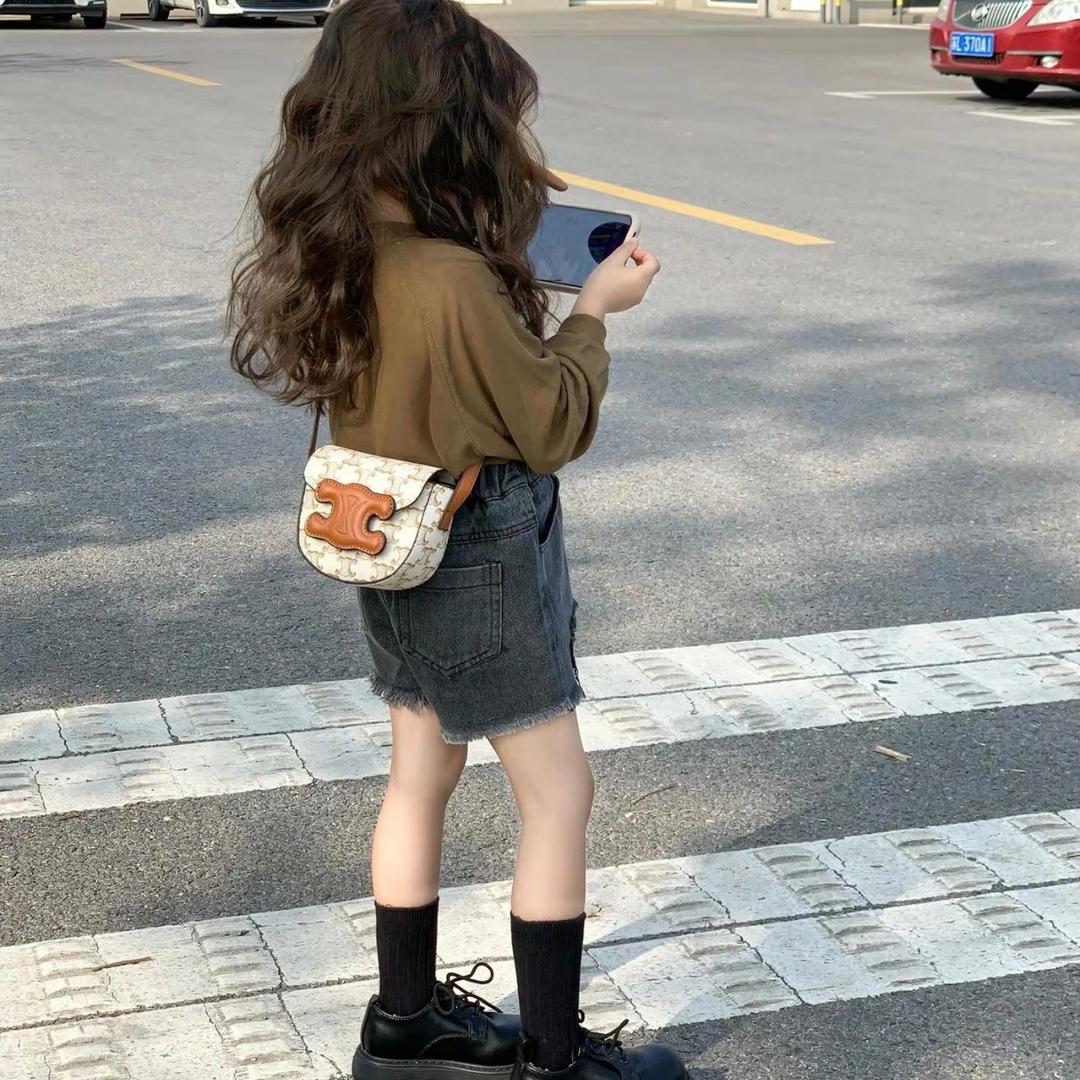 吃饱了不想家