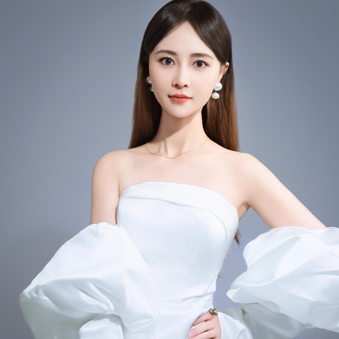 🎤主持人彭婕（时见摄影）