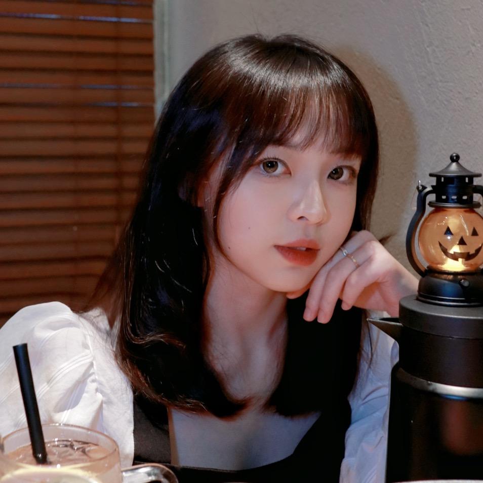 圆脸糕糕