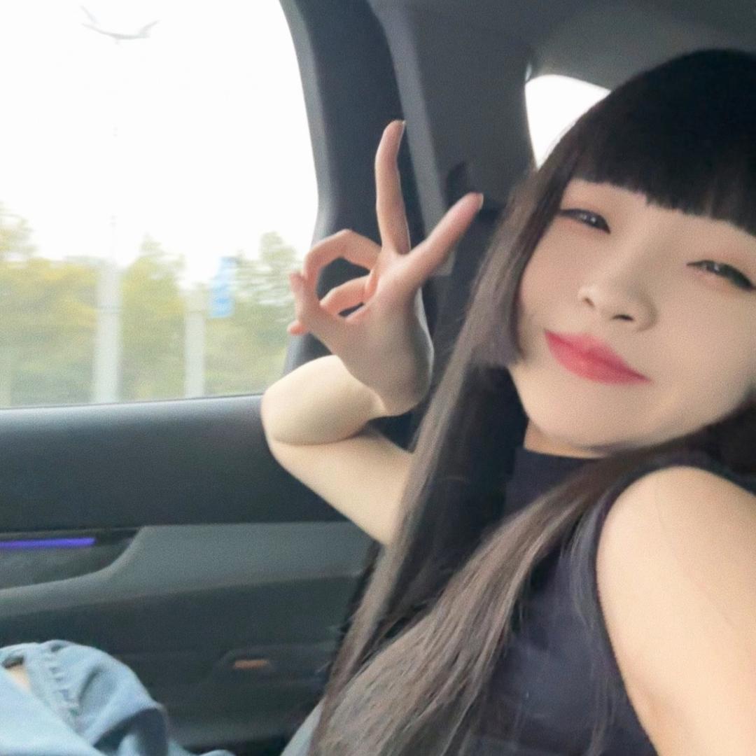 小张吃吃