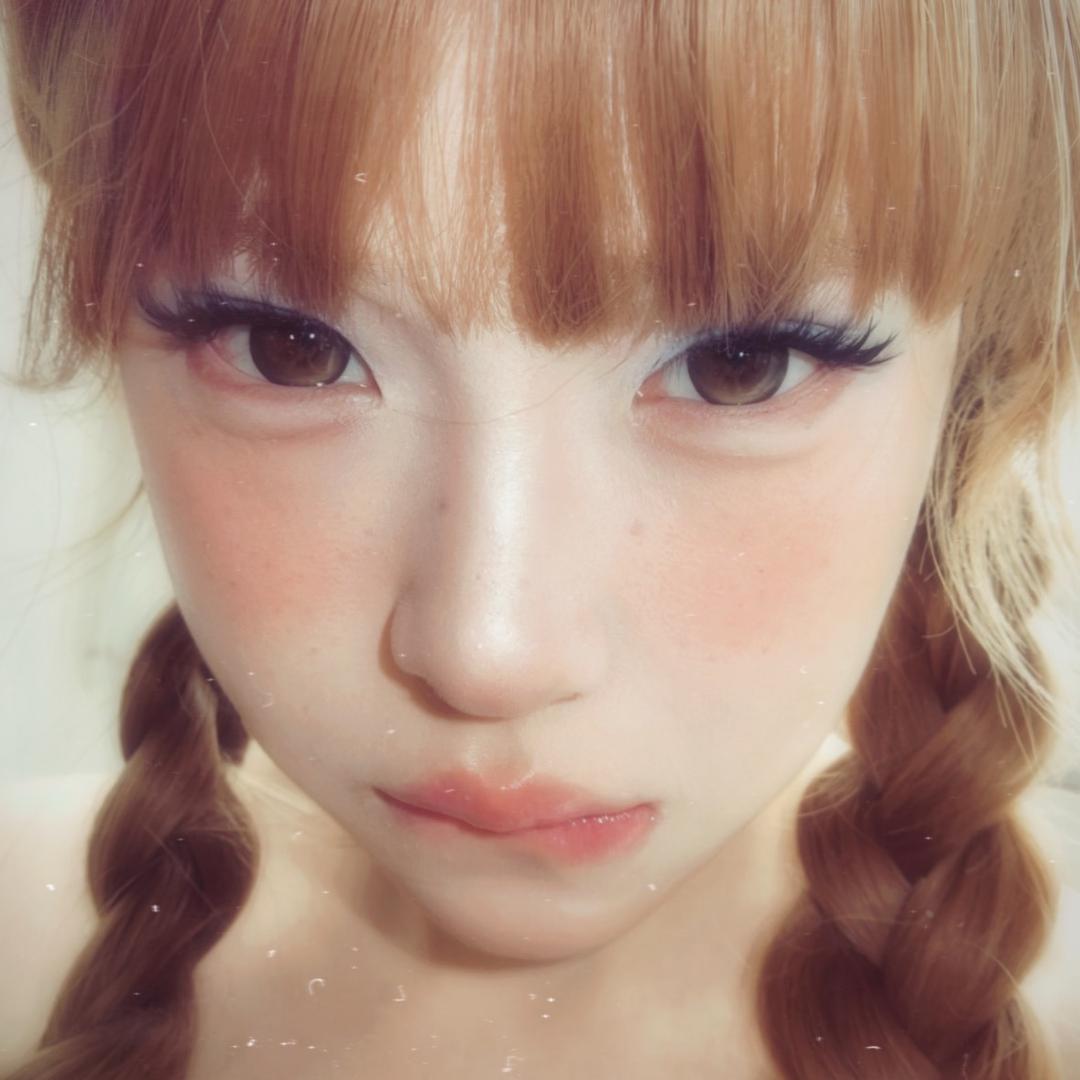 眨眨眼