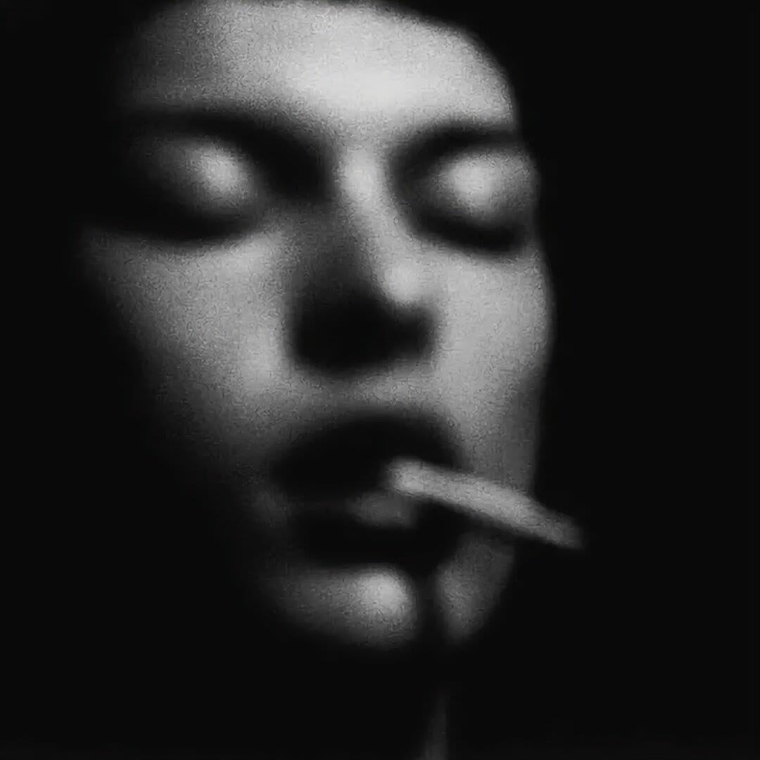 @听浪漫的歌🪼